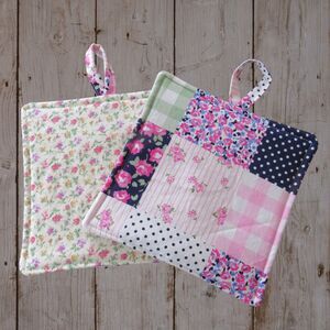 Handmade Potholder, Set of 2, Reversible Pink Patchwork and Floral Quilted Hot P